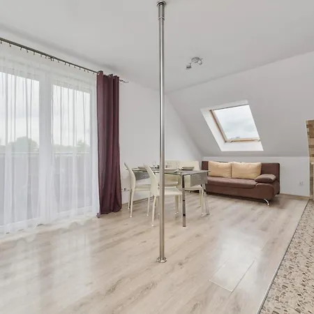아파트 Semaforowa Modern By Renters