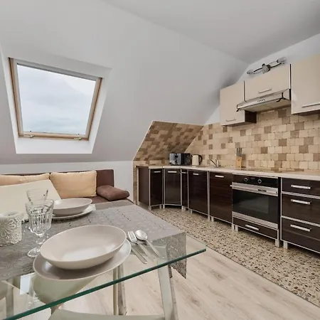 Apartment Semaforowa Modern By Renters