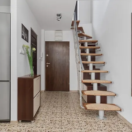 아파트 Semaforowa Modern By Renters *