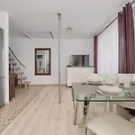 Semaforowa Modern By Renters Lejlighed
