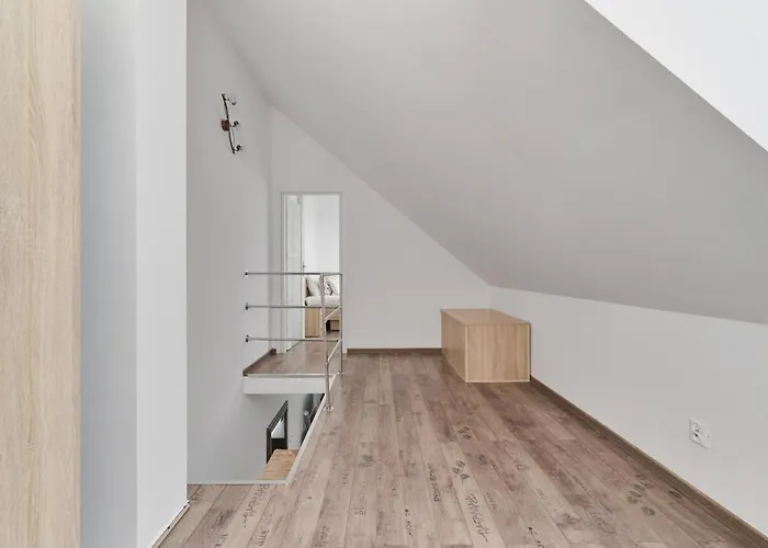 Semaforowa Modern By Renters *